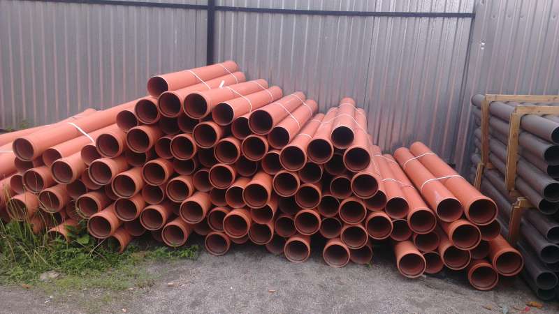 Труба канализационная наружная НПВХ SN4 250*6,2- 1200 мм 